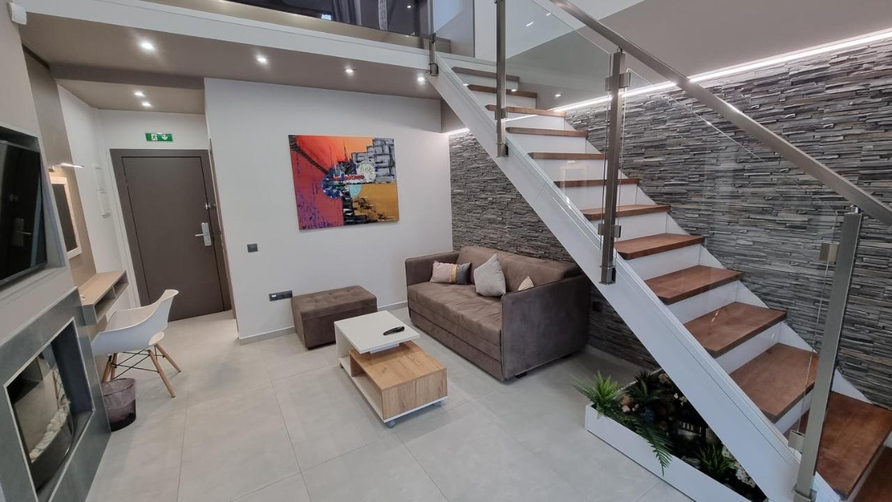 Luxsuites Ofrínion Extérieur photo