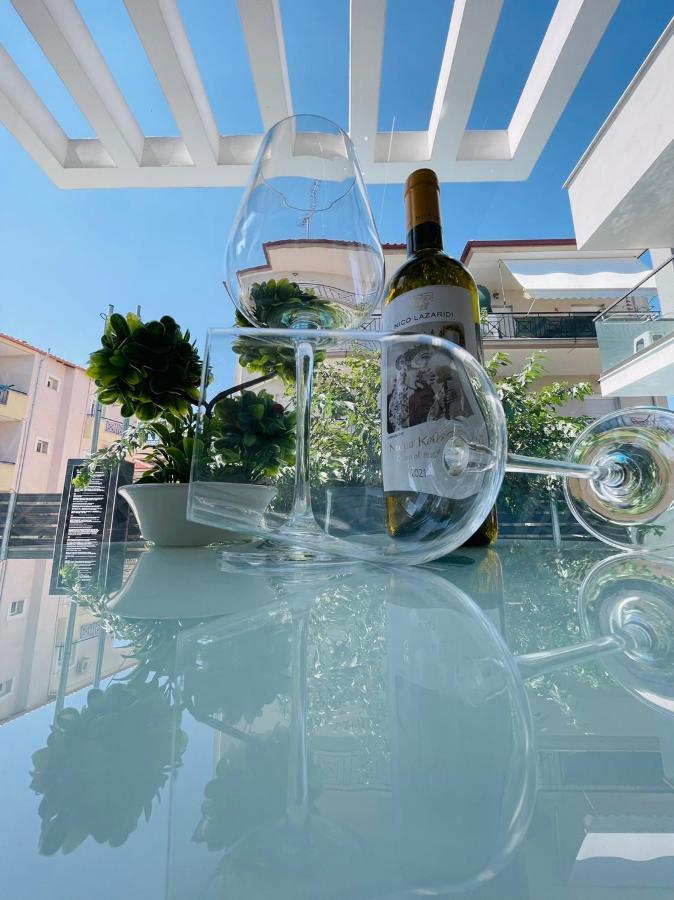 Luxsuites Ofrínion Extérieur photo